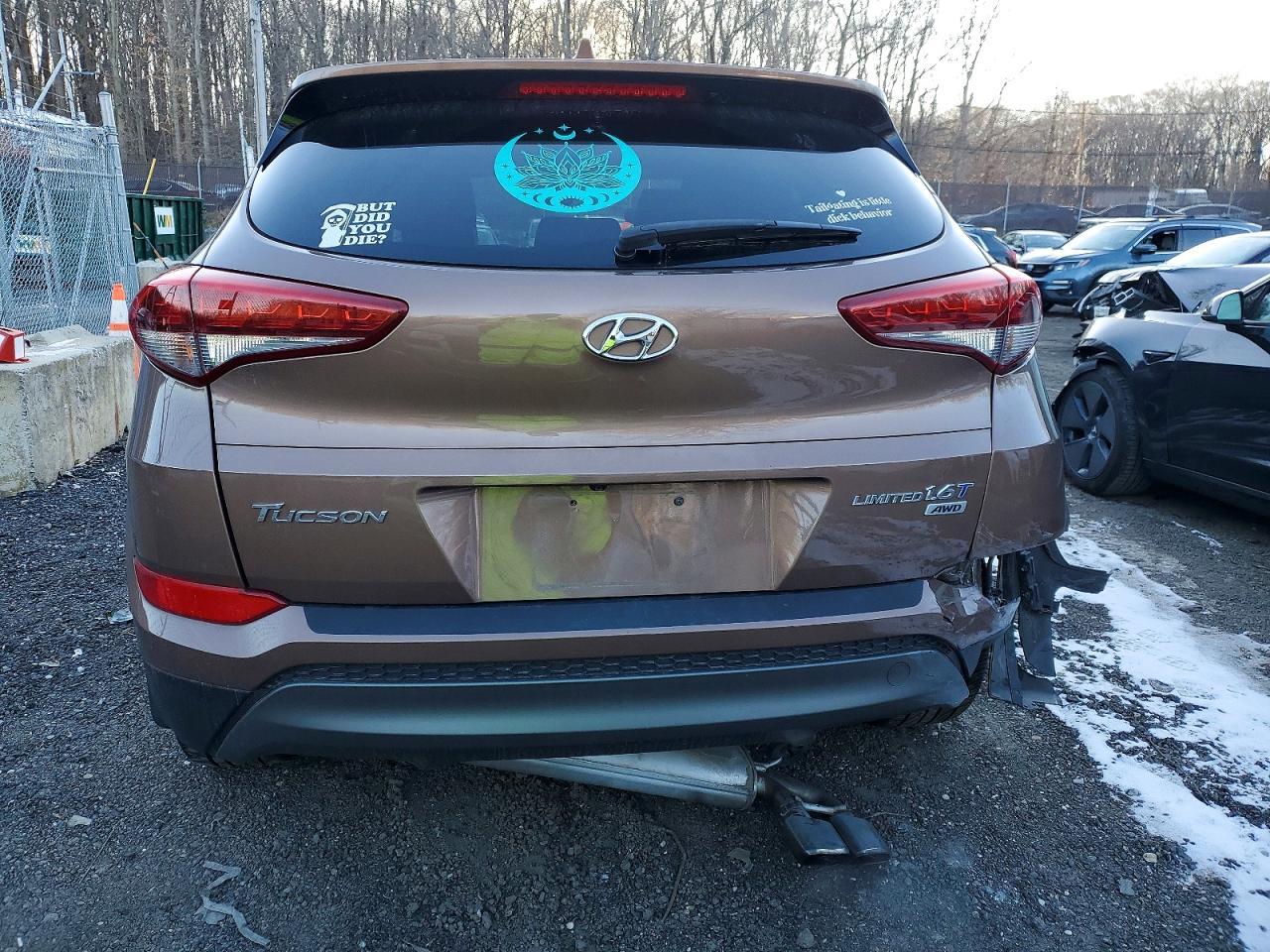 2016 HYUNDAI TUCSON