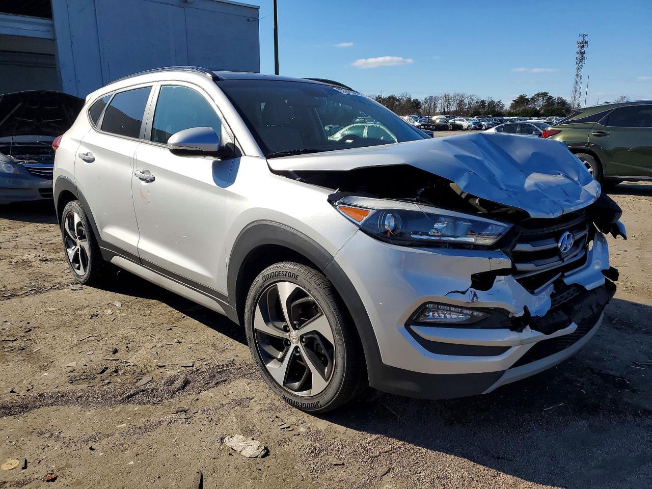 2018 HYUNDAI TUCSON