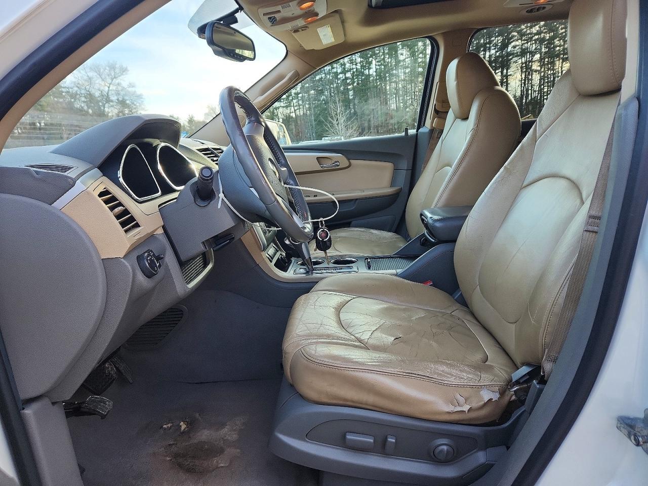 2011 CHEVROLET TRAVERSE
