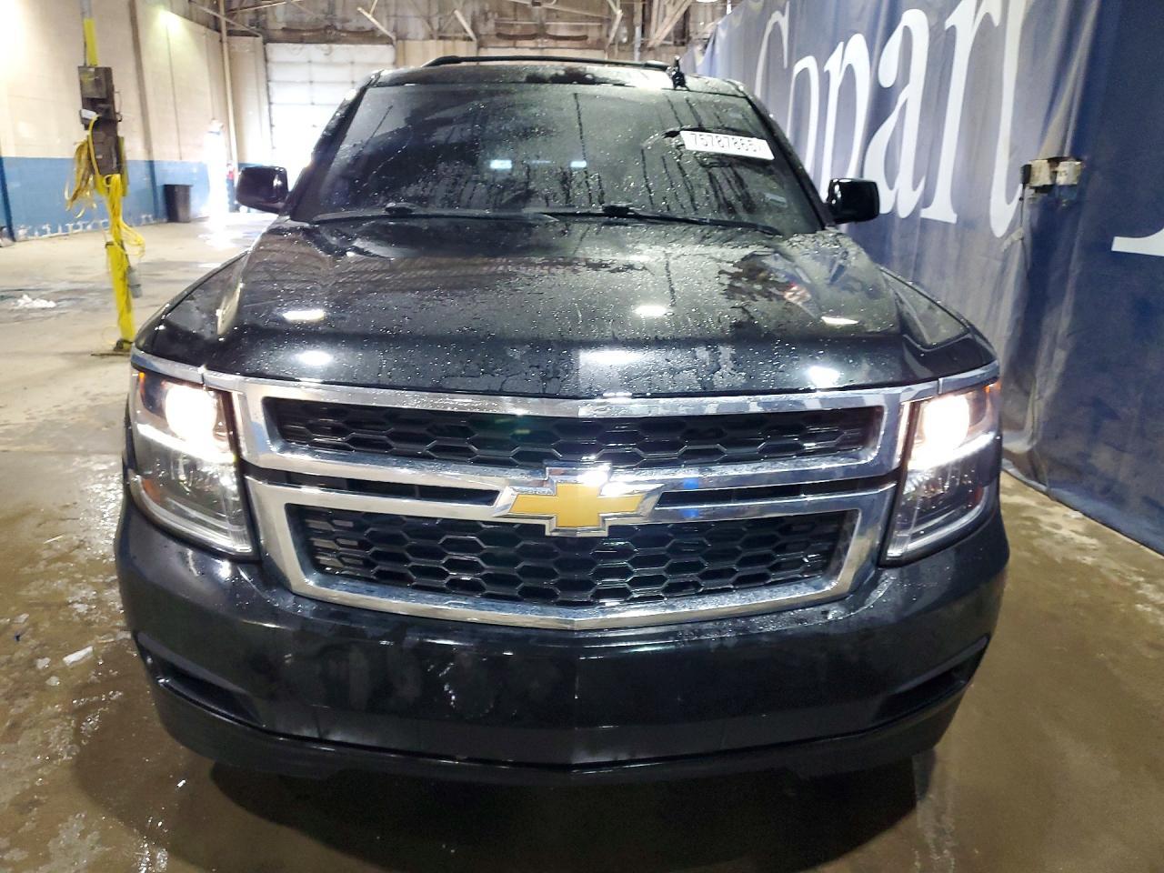2017 CHEVROLET Suburban