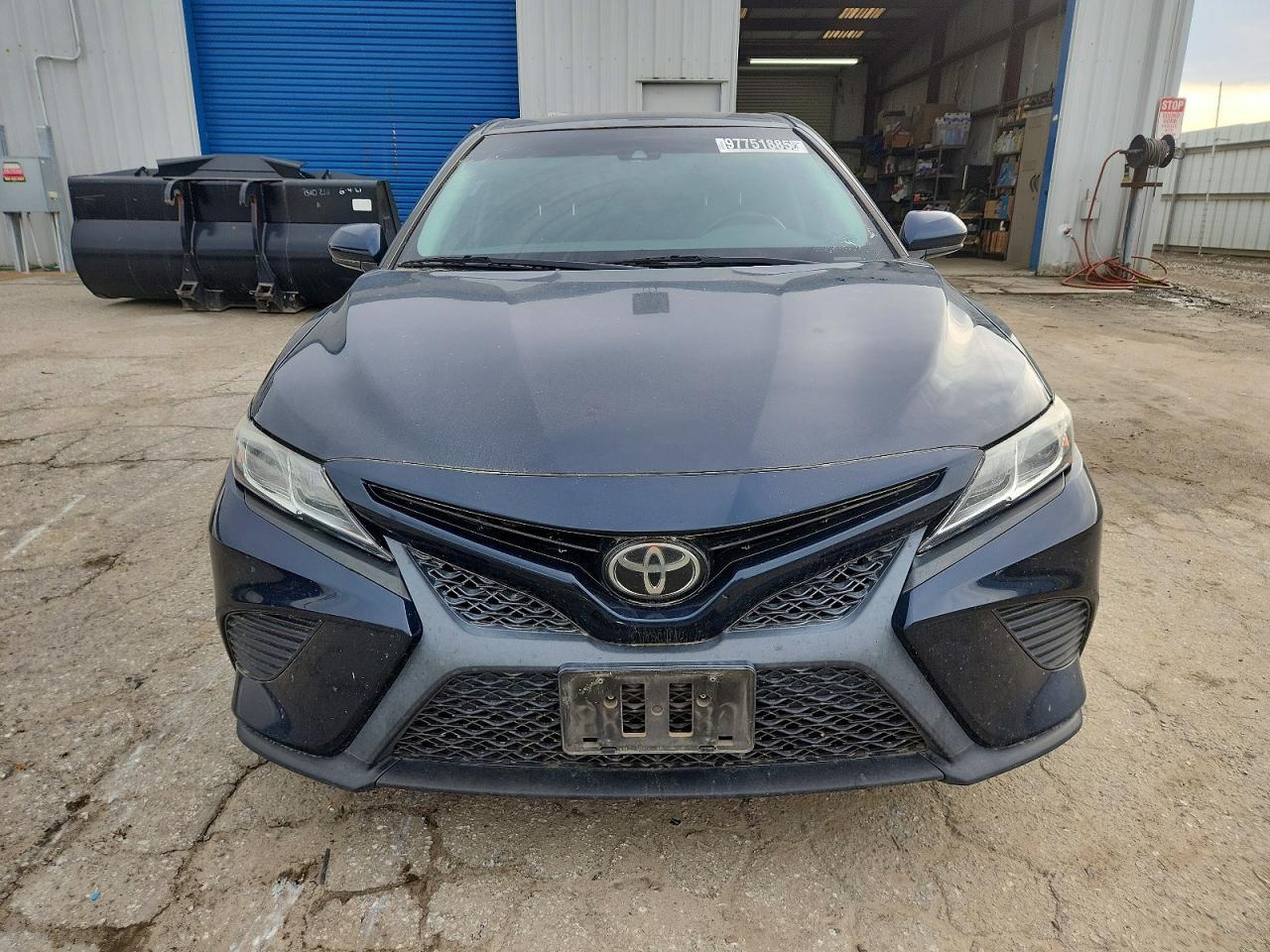 2018 TOYOTA CAMRY