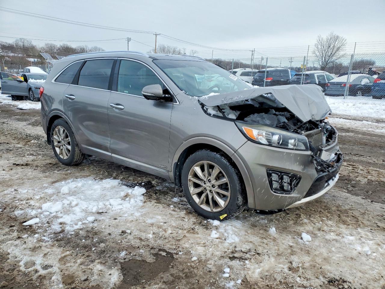 2016 KIA SORENTO