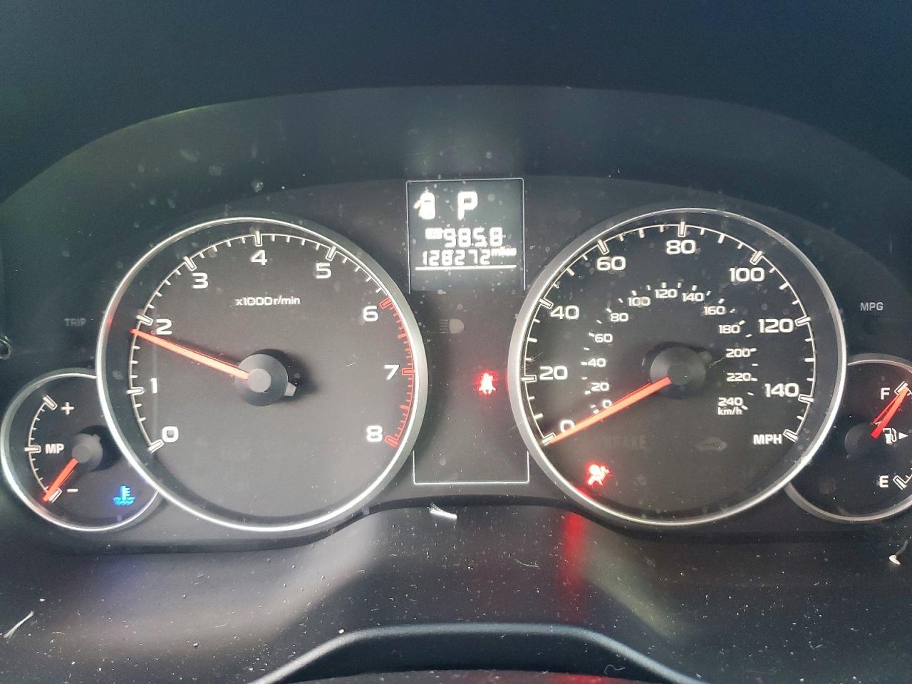 2014 SUBARU Legacy
