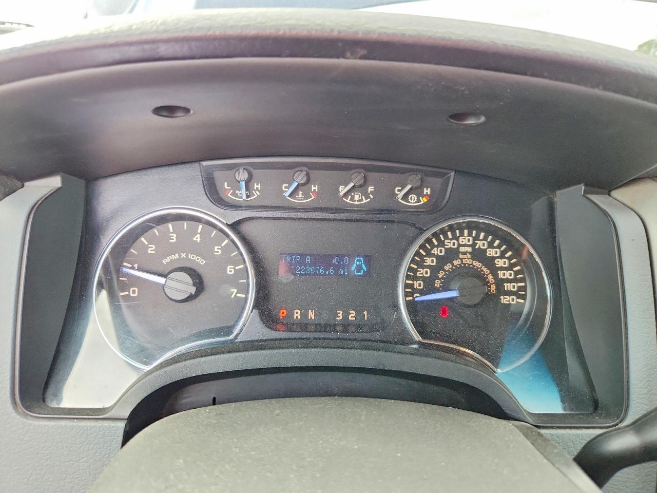 2011 FORD F-150