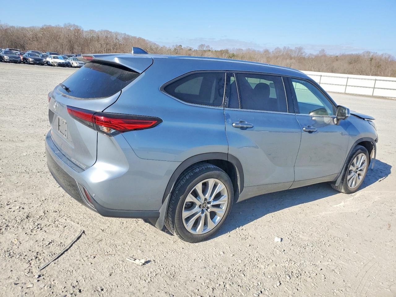 2023 TOYOTA HIGHLANDER
