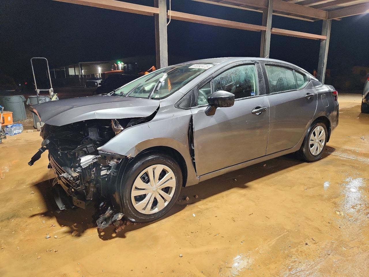 2021 NISSAN VERSA