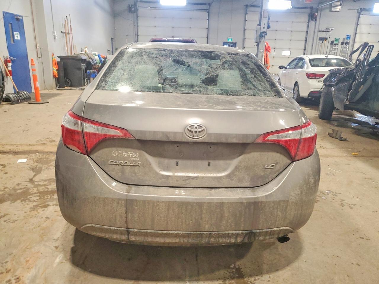 2015 TOYOTA COROLLA