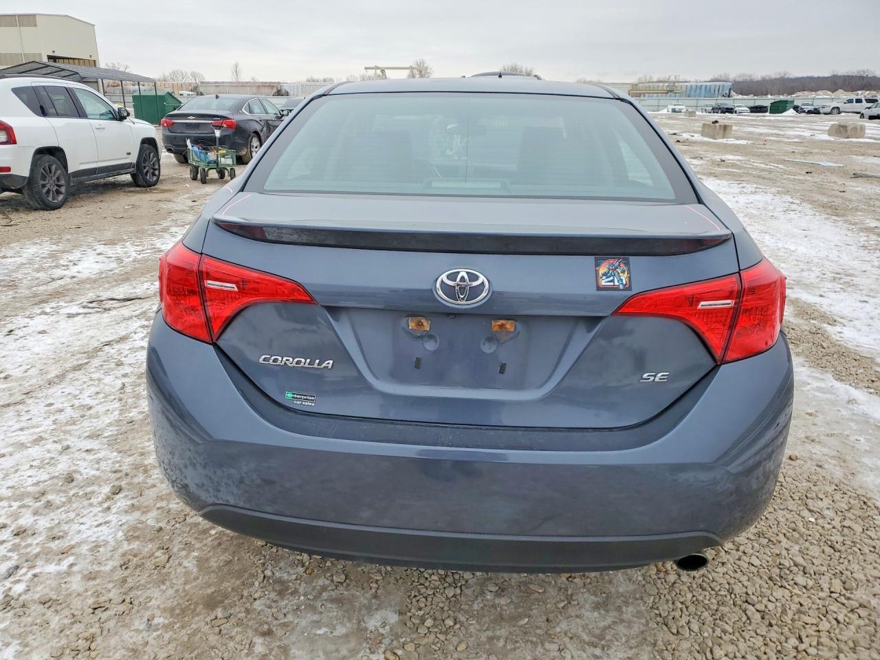 2017 TOYOTA COROLLA
