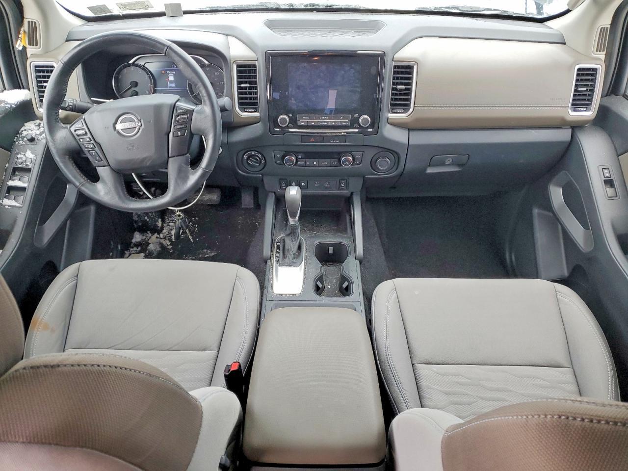 2022 NISSAN Frontier