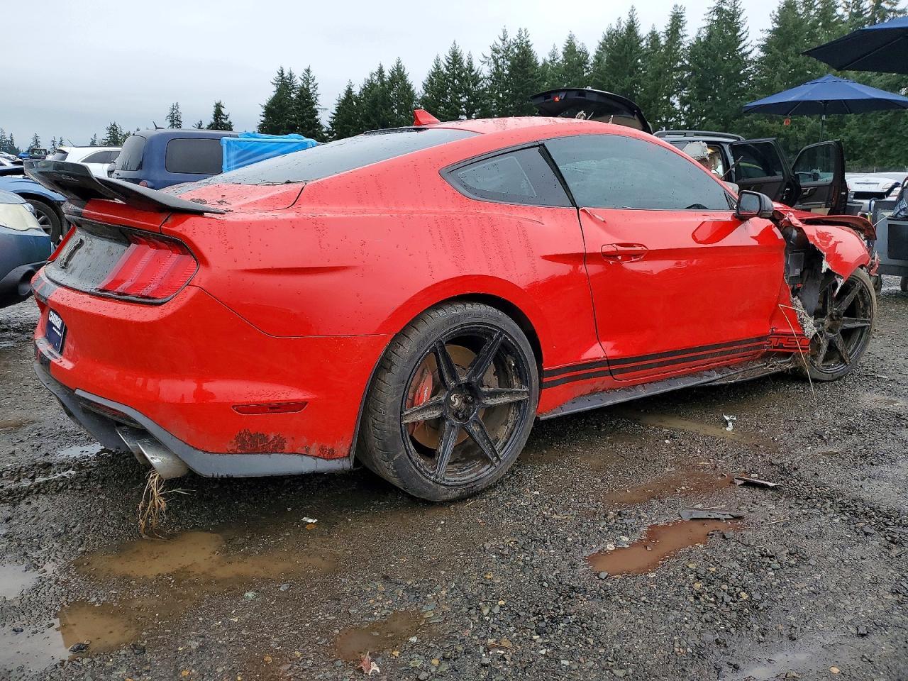 2020 FORD MUSTANG