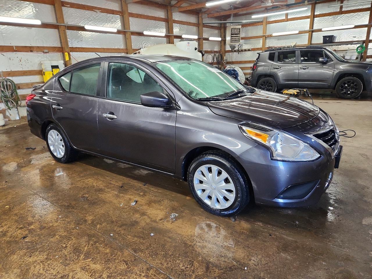 2015 NISSAN VERSA