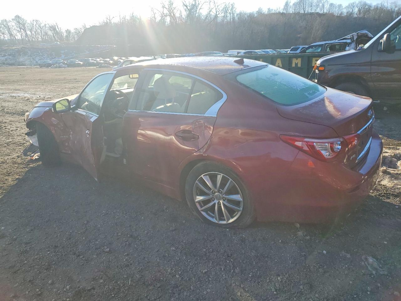 2014 INFINITI Q50