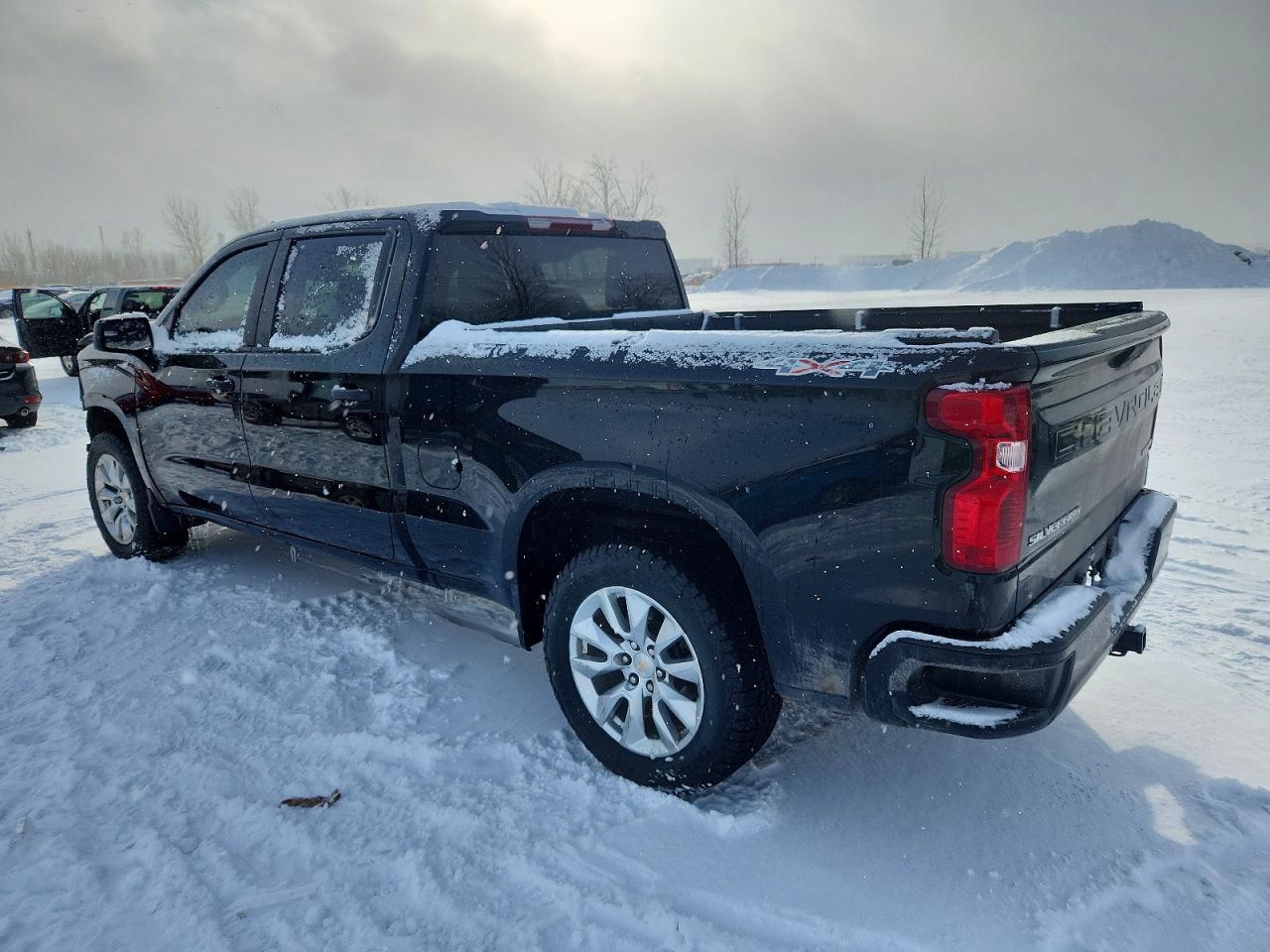 2025 CHEVROLET Silverado