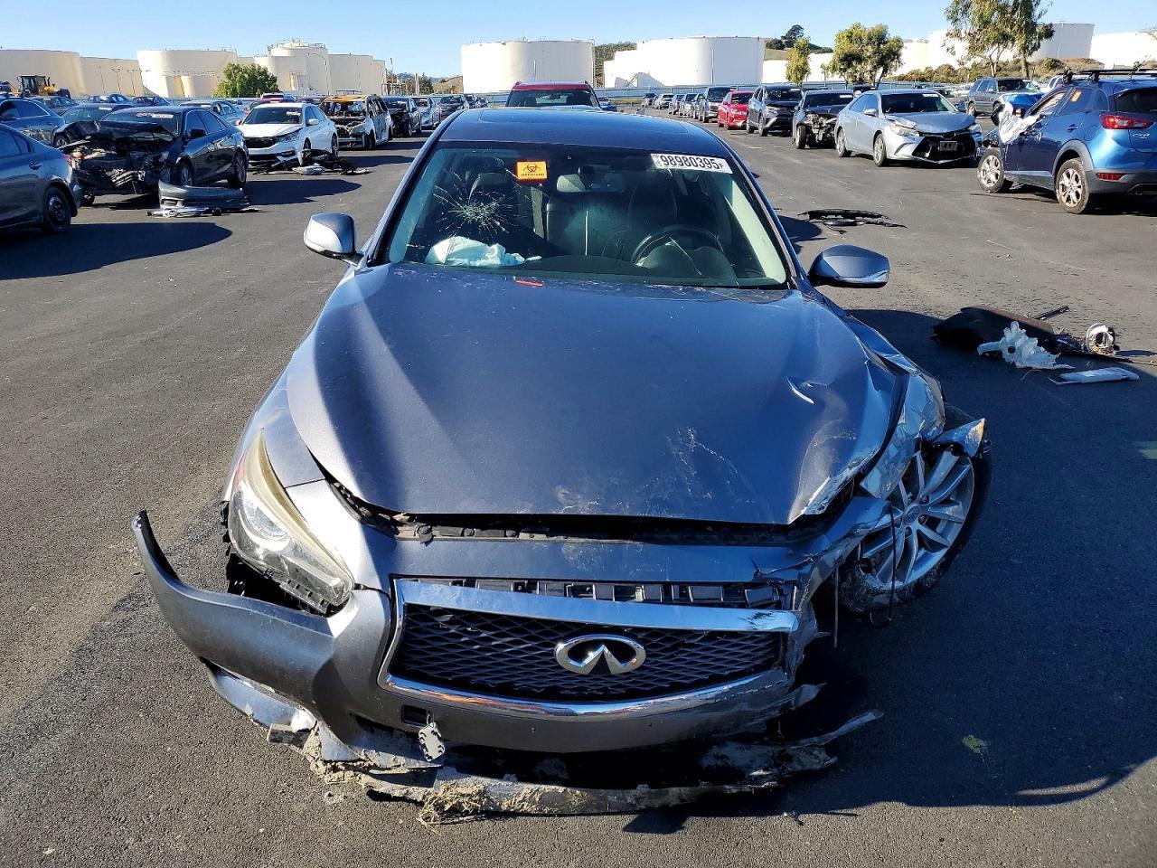 2017 INFINITI Q50