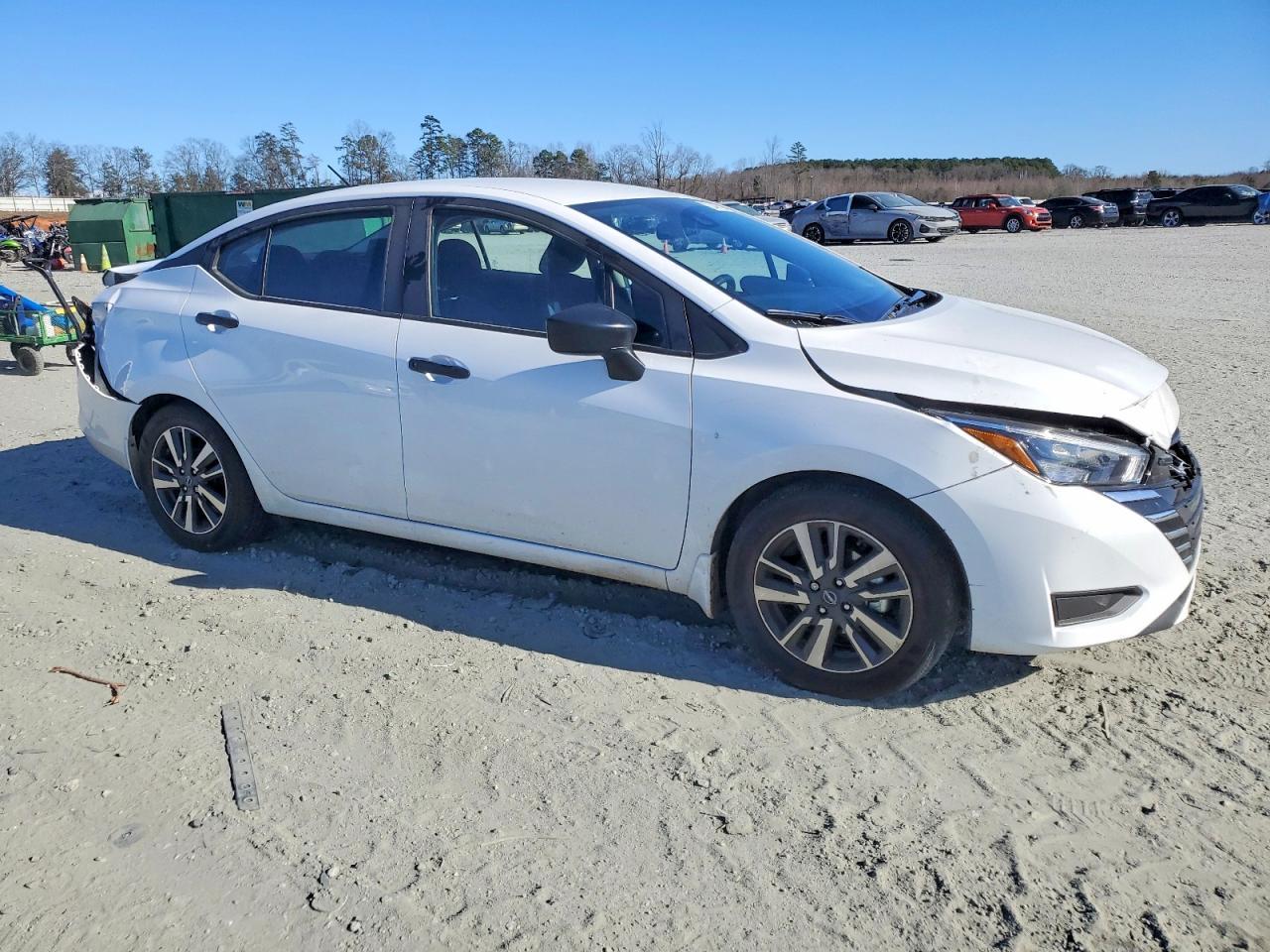 2025 NISSAN VERSA