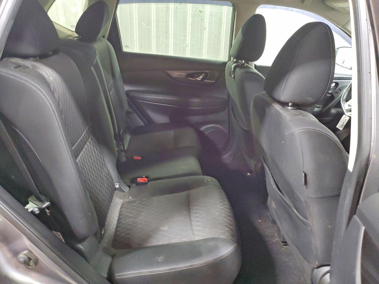 2017 NISSAN ROGUE