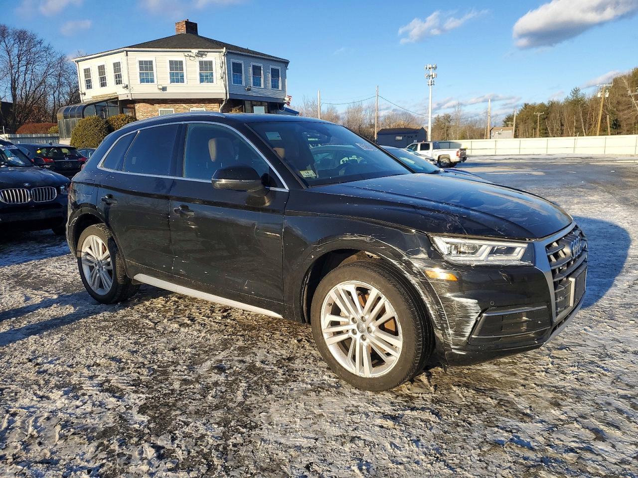 2018 AUDI Q5