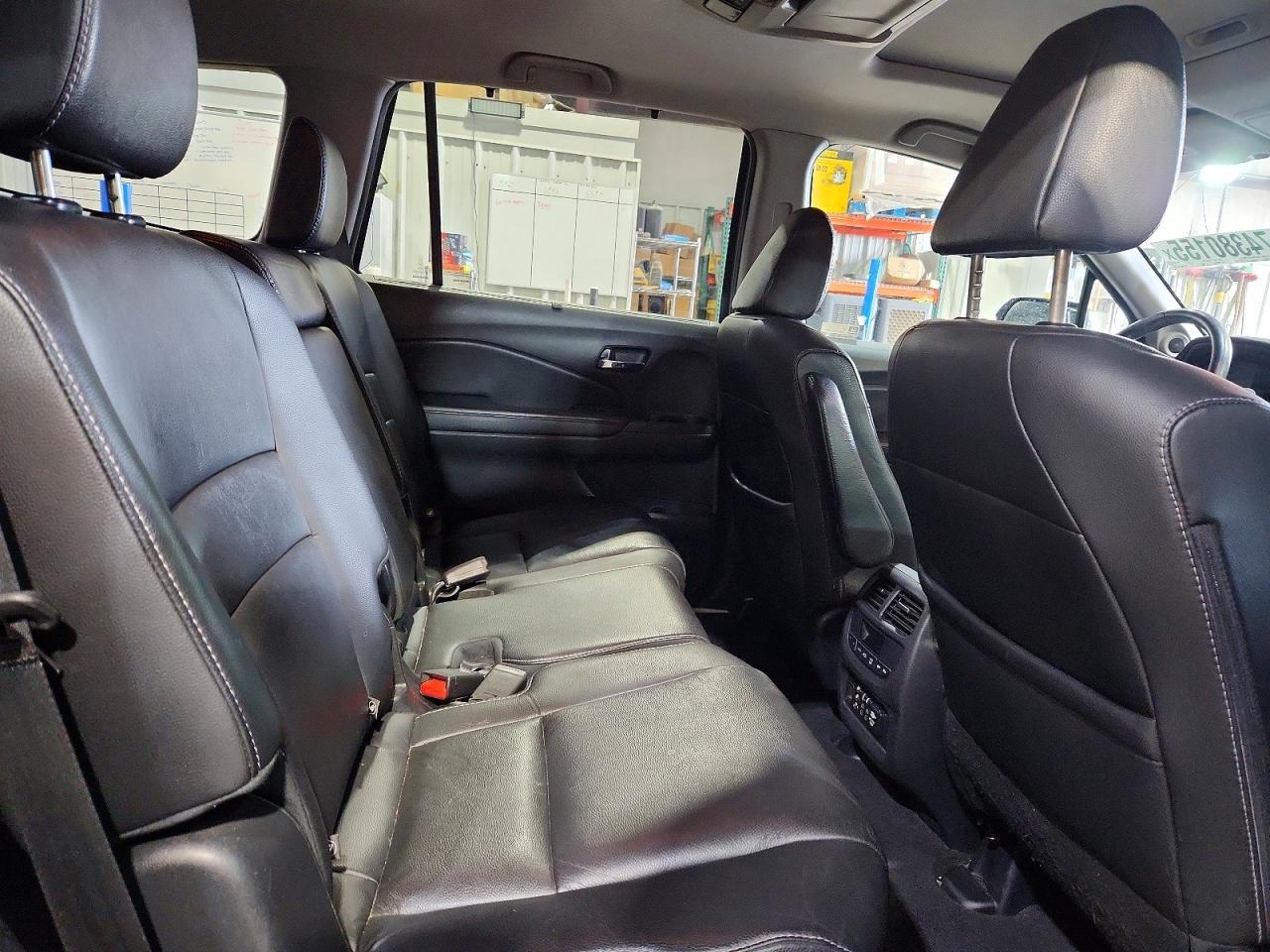 2017 HONDA PILOT