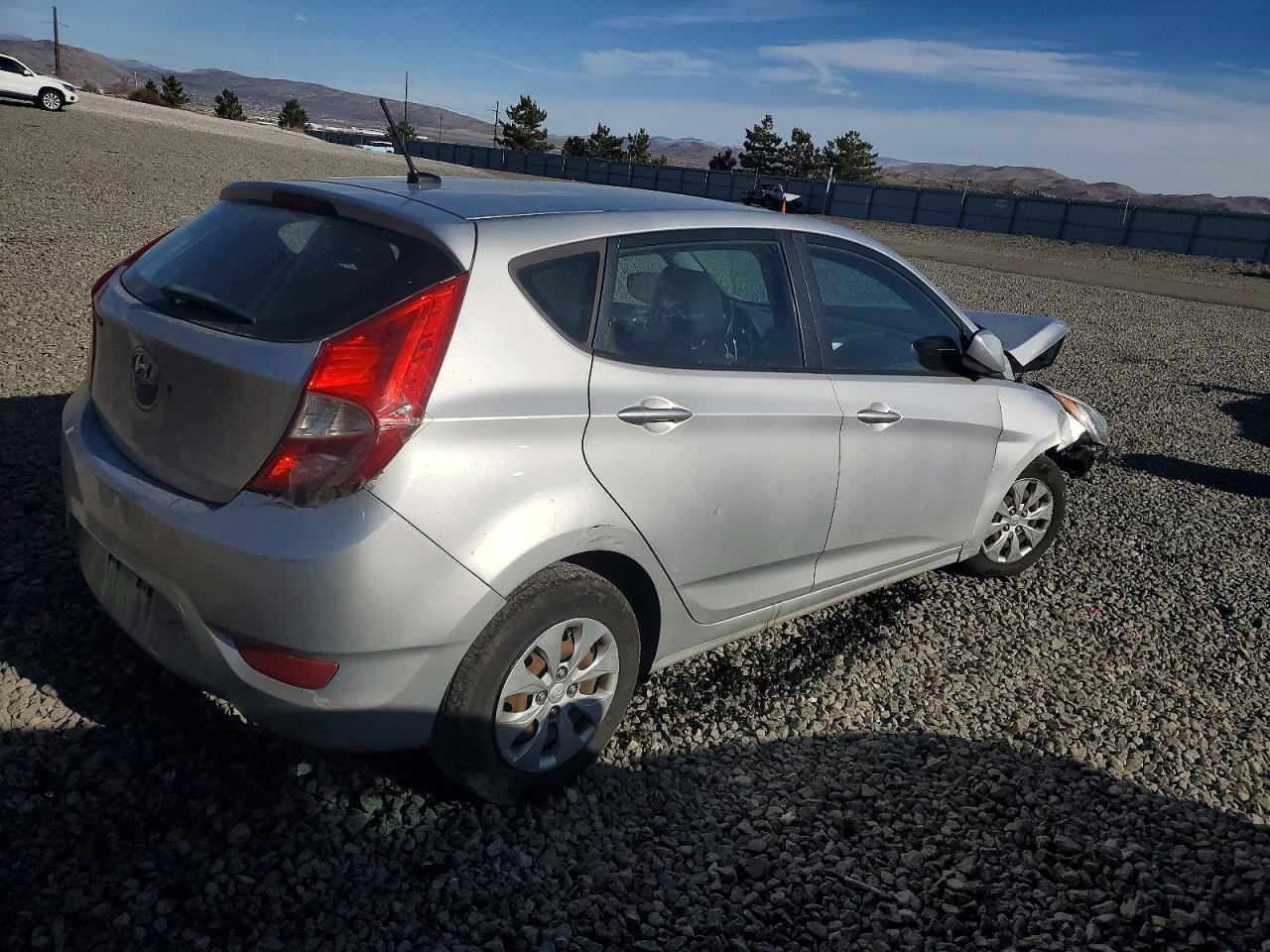 2016 HYUNDAI ACCENT