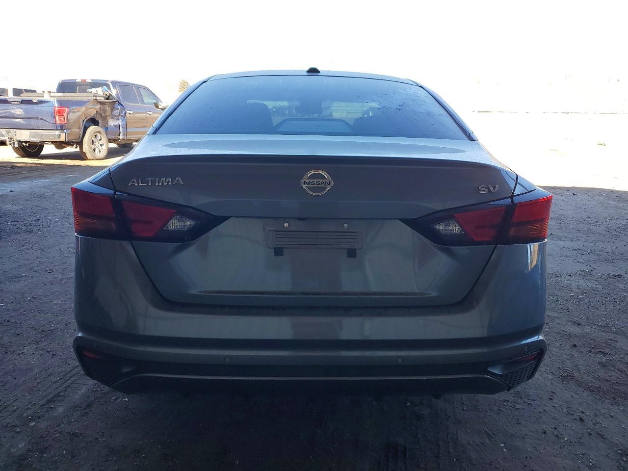 2022 NISSAN ALTIMA