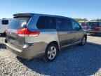 2011 TOYOTA SIENNA