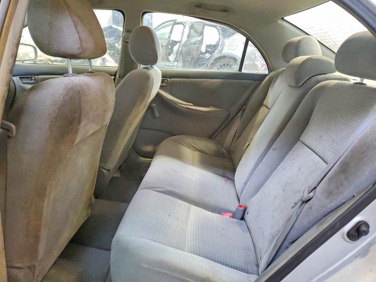 2005 TOYOTA COROLLA