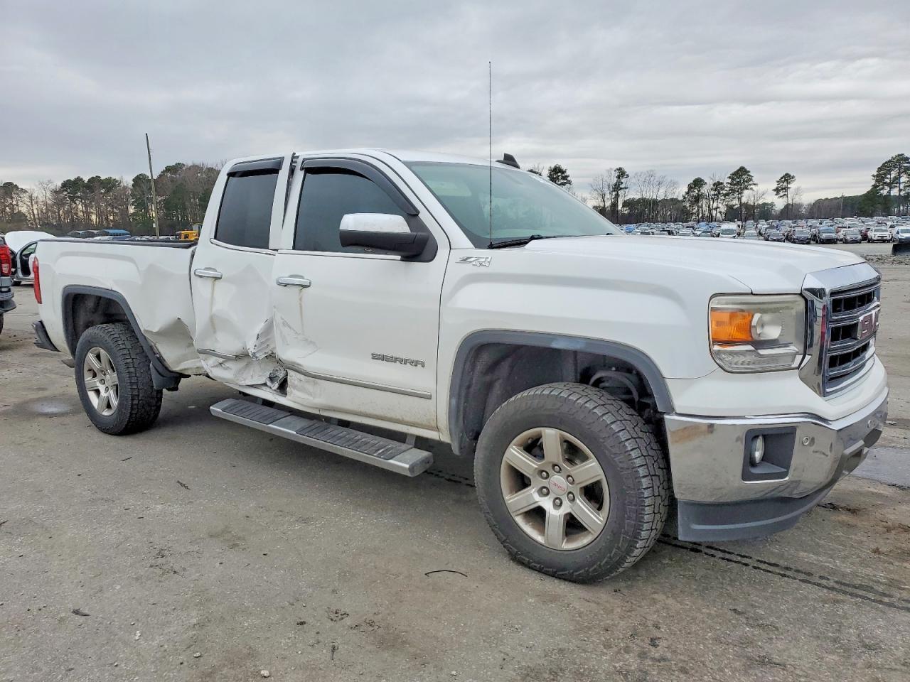 2015 GMC Sierra