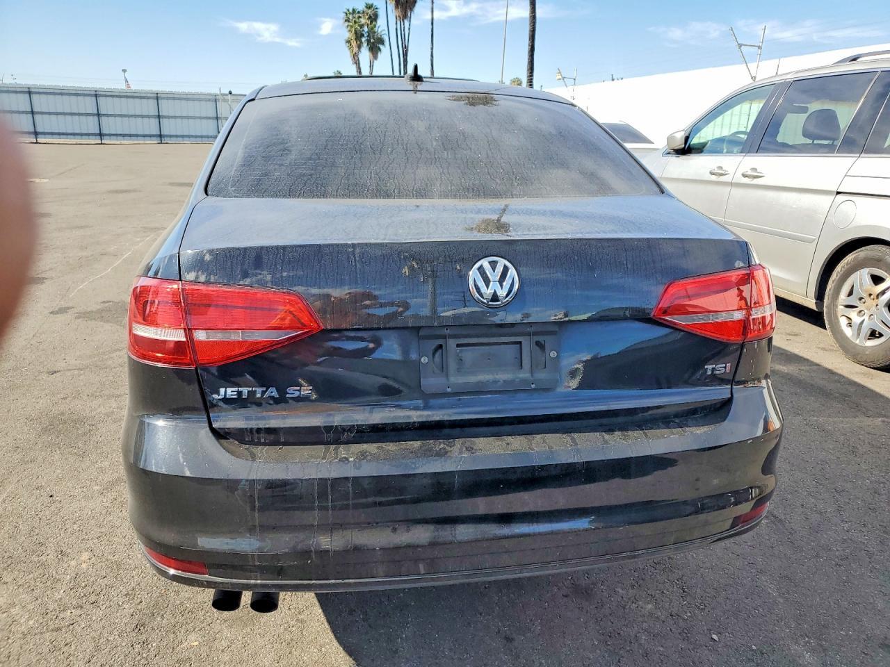 2015 VOLKSWAGEN JETTA