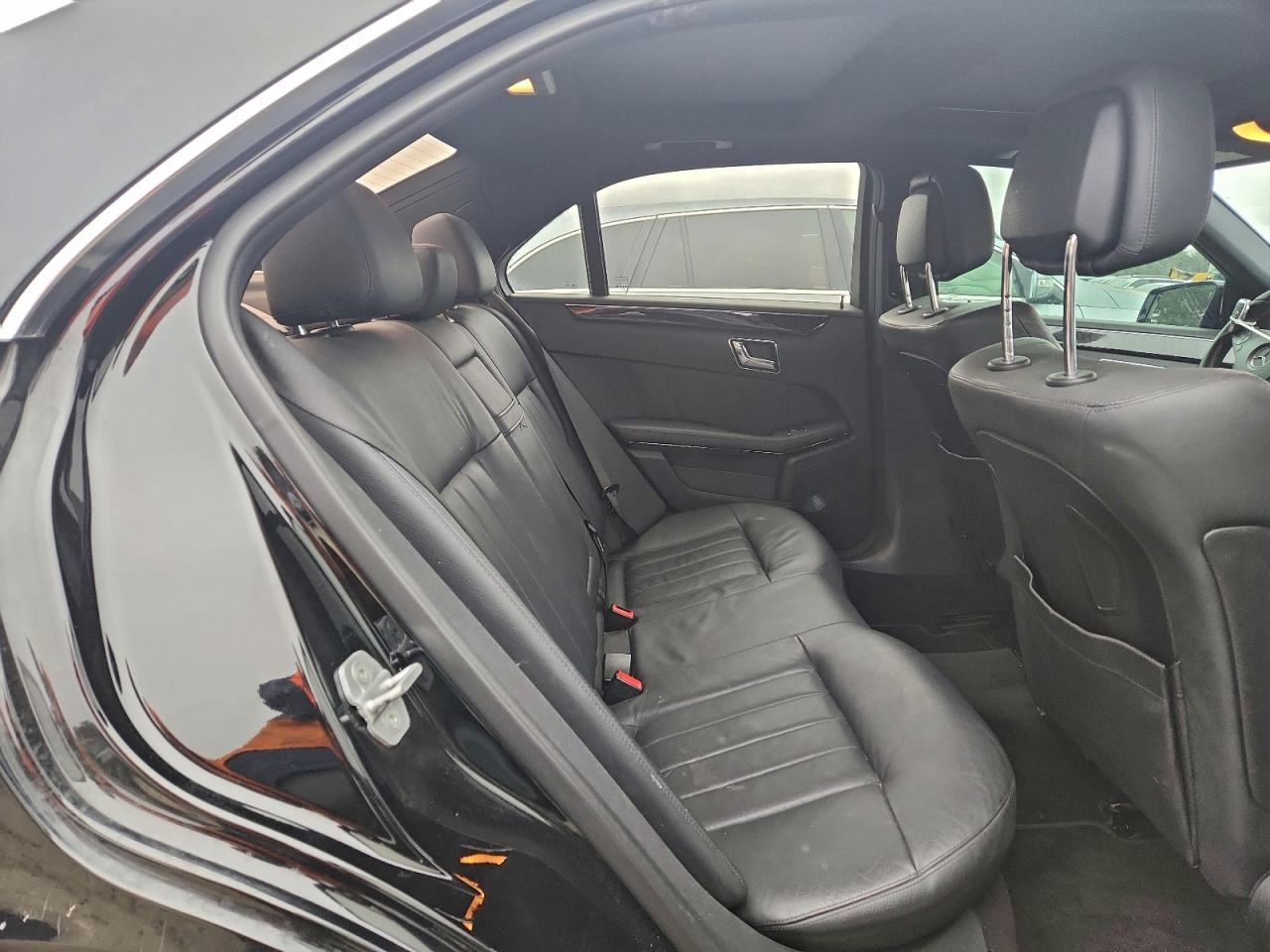 2010 MERCEDES-BENZ E-Class