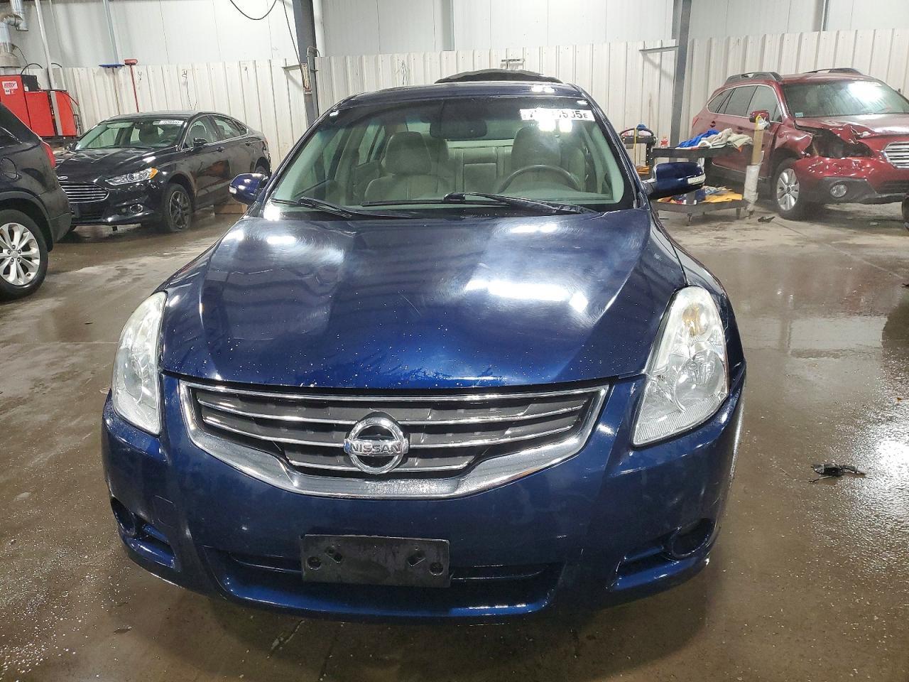 2011 NISSAN ALTIMA