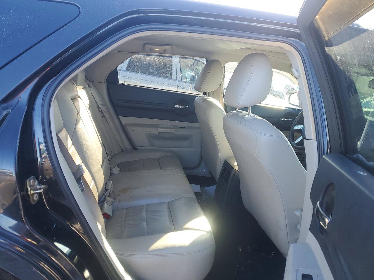 2006 DODGE MAGNUM