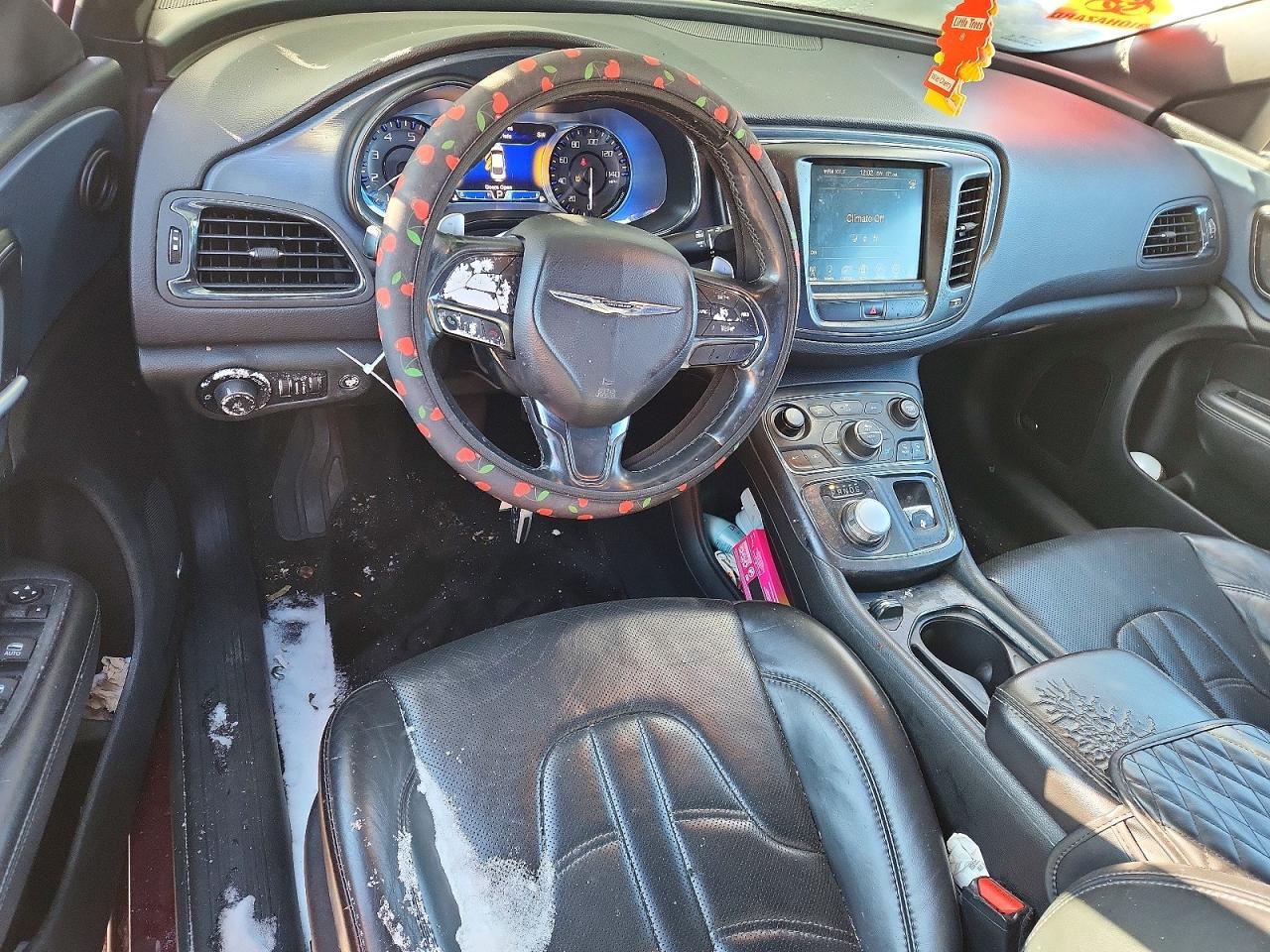 2015 CHRYSLER 200