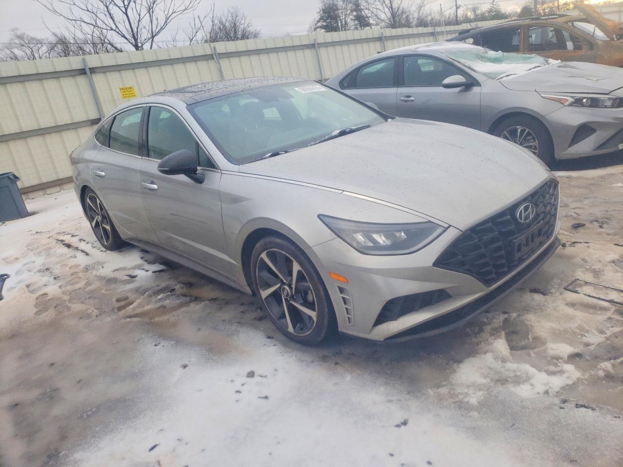 2022 HYUNDAI SONATA
