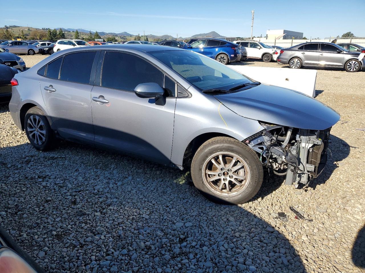 2022 TOYOTA COROLLA