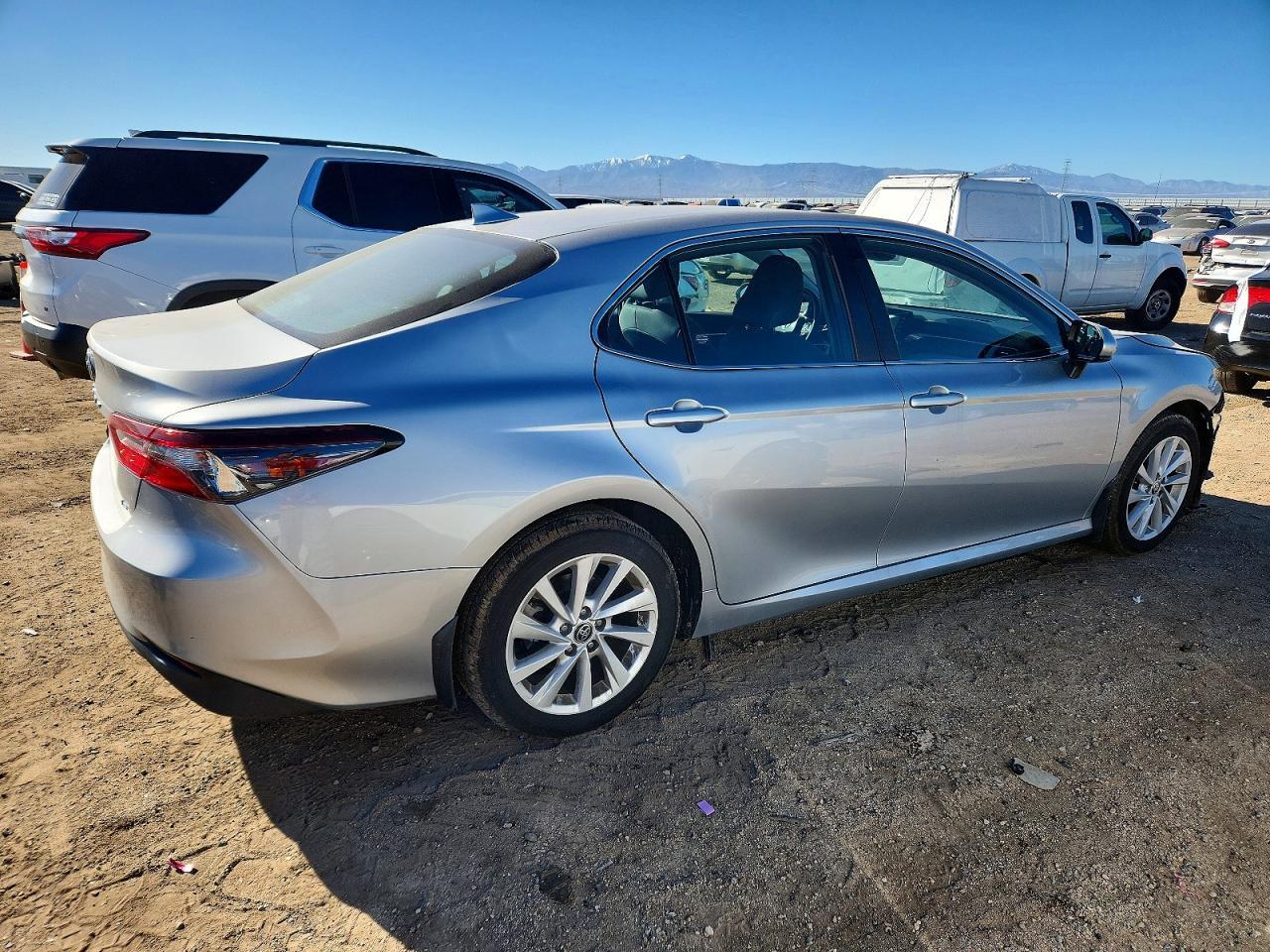 2022 TOYOTA CAMRY