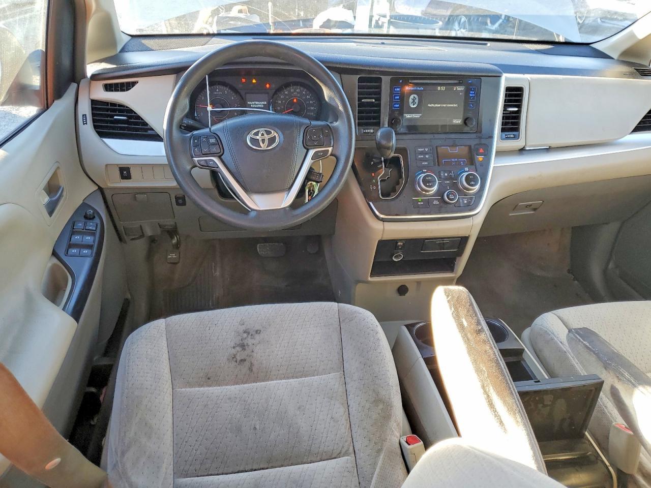 2015 TOYOTA SIENNA