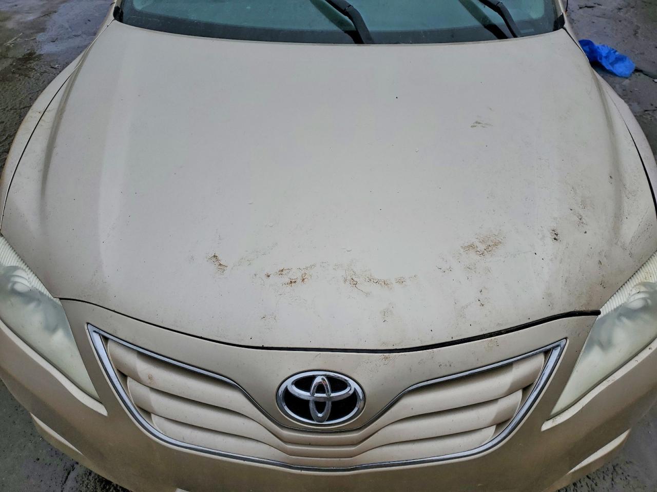 2010 TOYOTA CAMRY