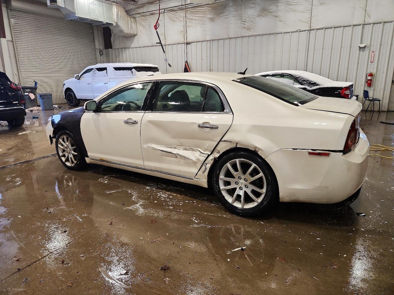 2011 CHEVROLET MALIBU