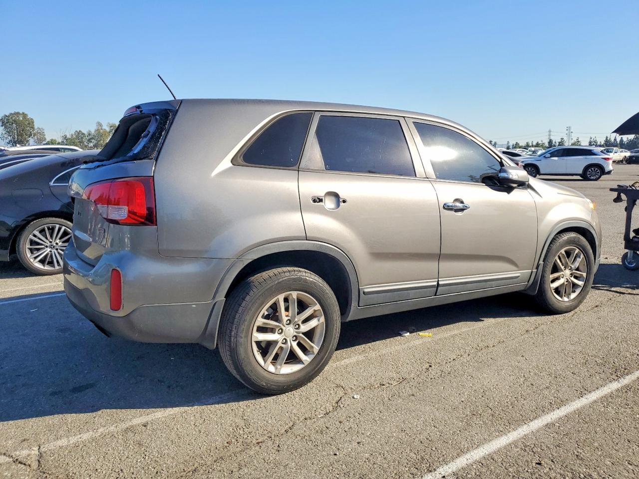 2014 KIA SORENTO