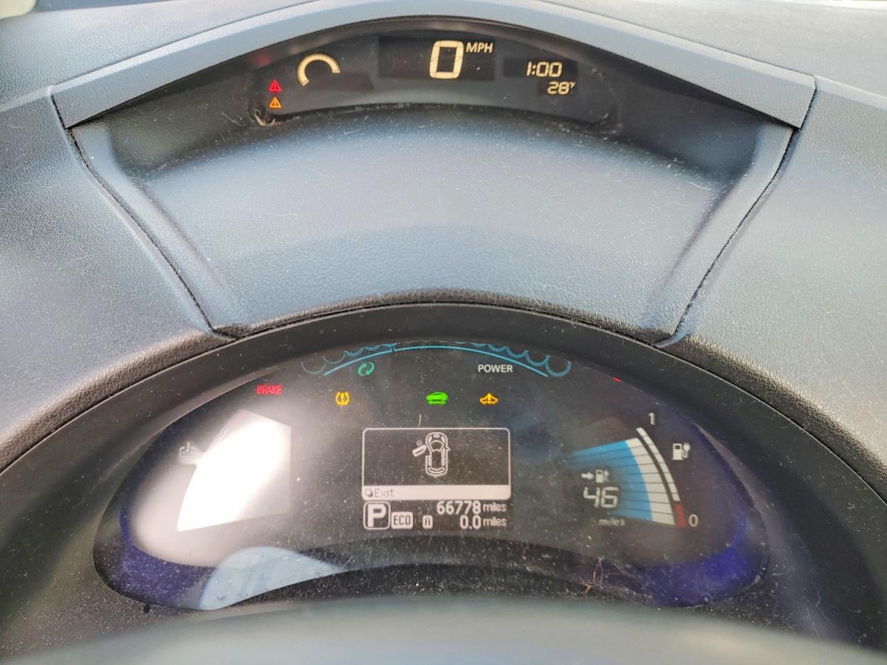 2014 NISSAN LEAF