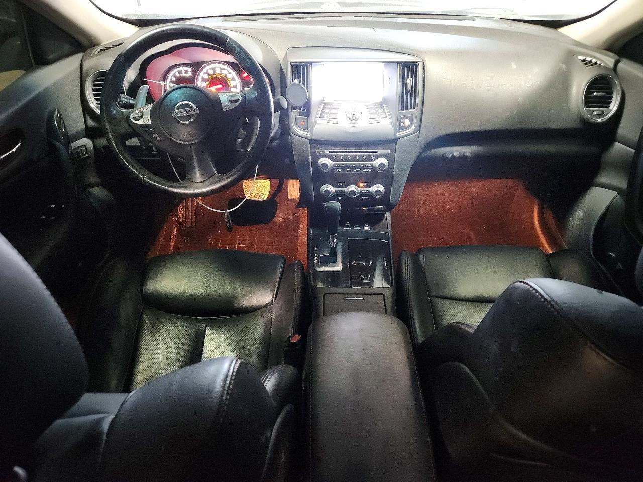 2014 NISSAN Maxima