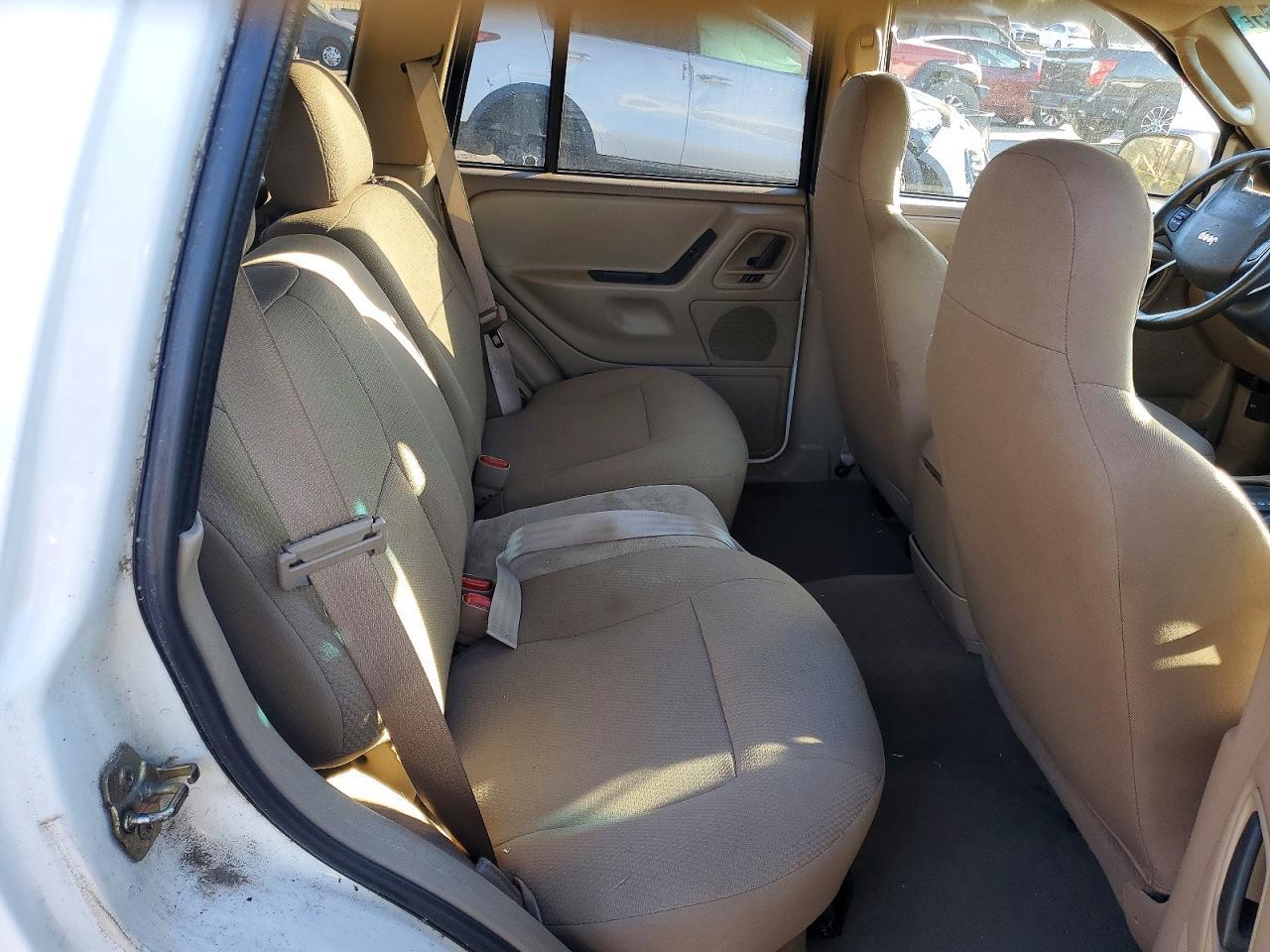 2004 JEEP Grand Cherokee