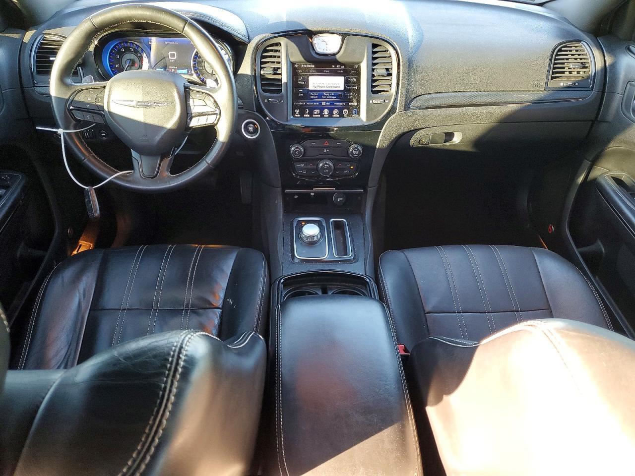 2015 CHRYSLER 300