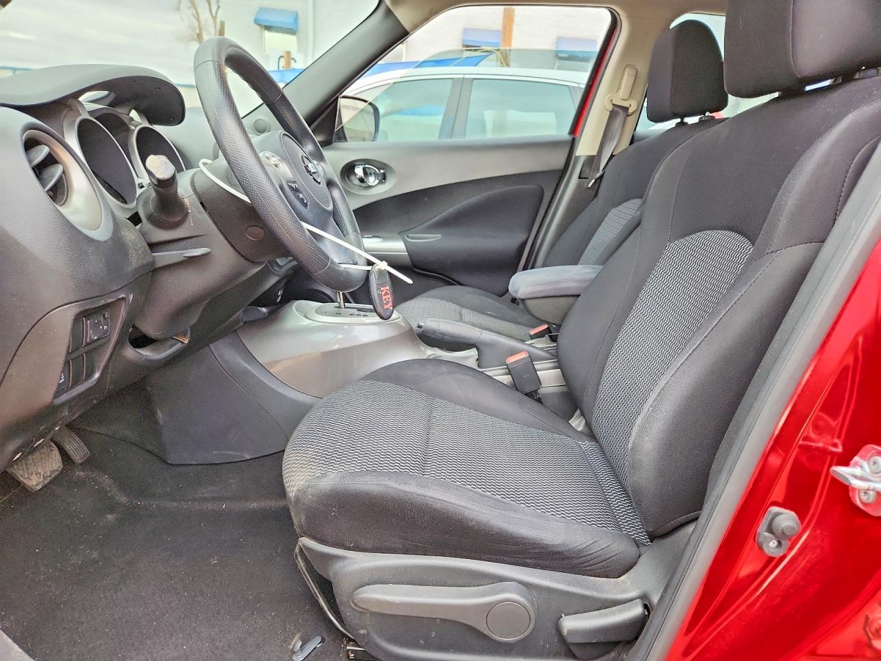 2016 NISSAN Juke