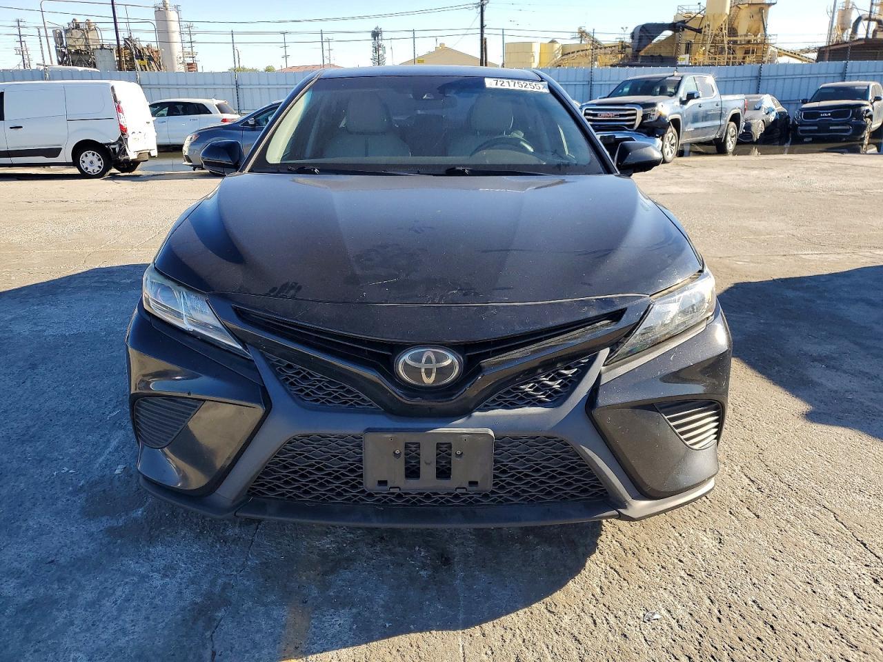 2018 TOYOTA CAMRY