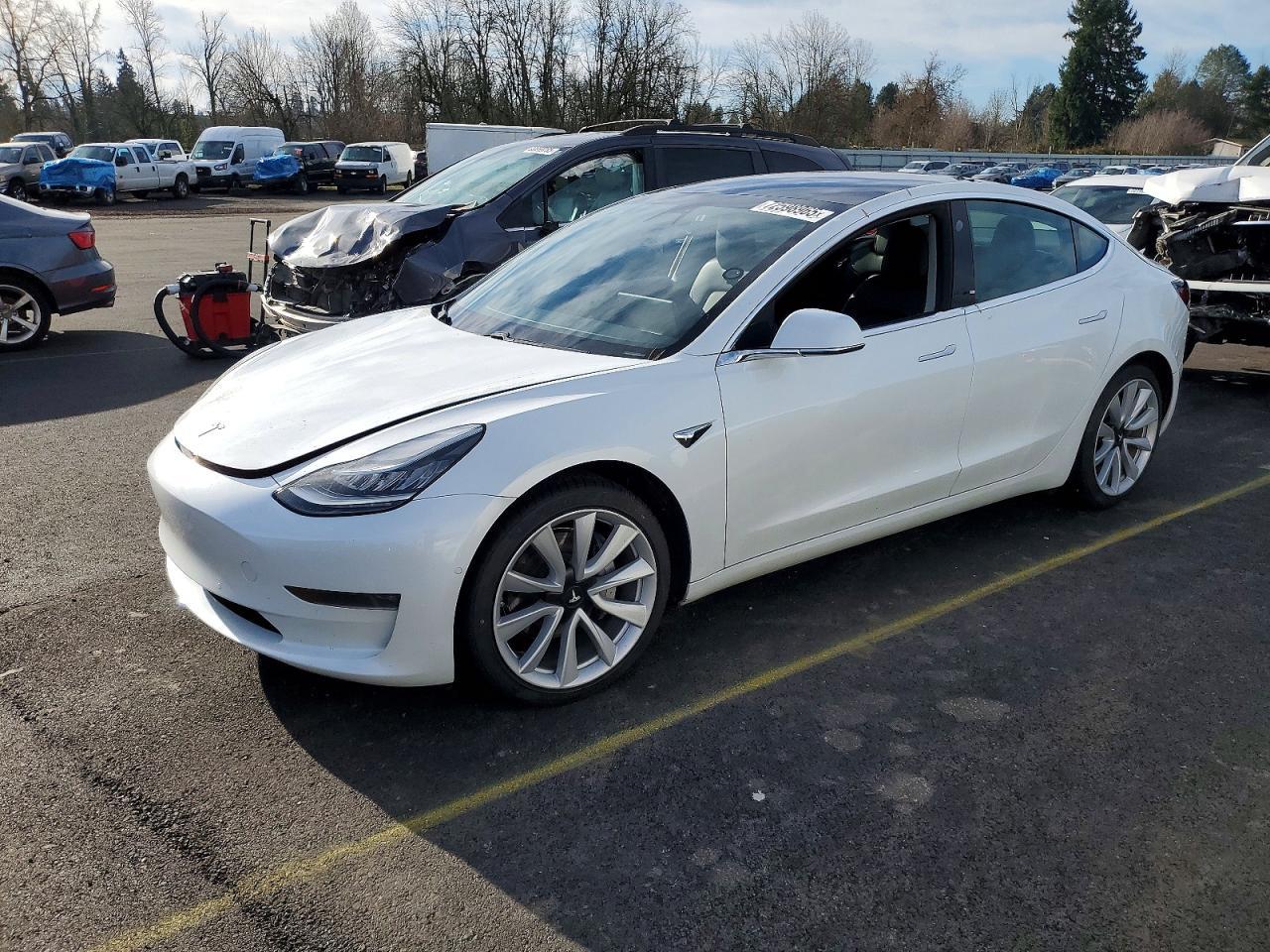 2020 TESLA MODEL 3