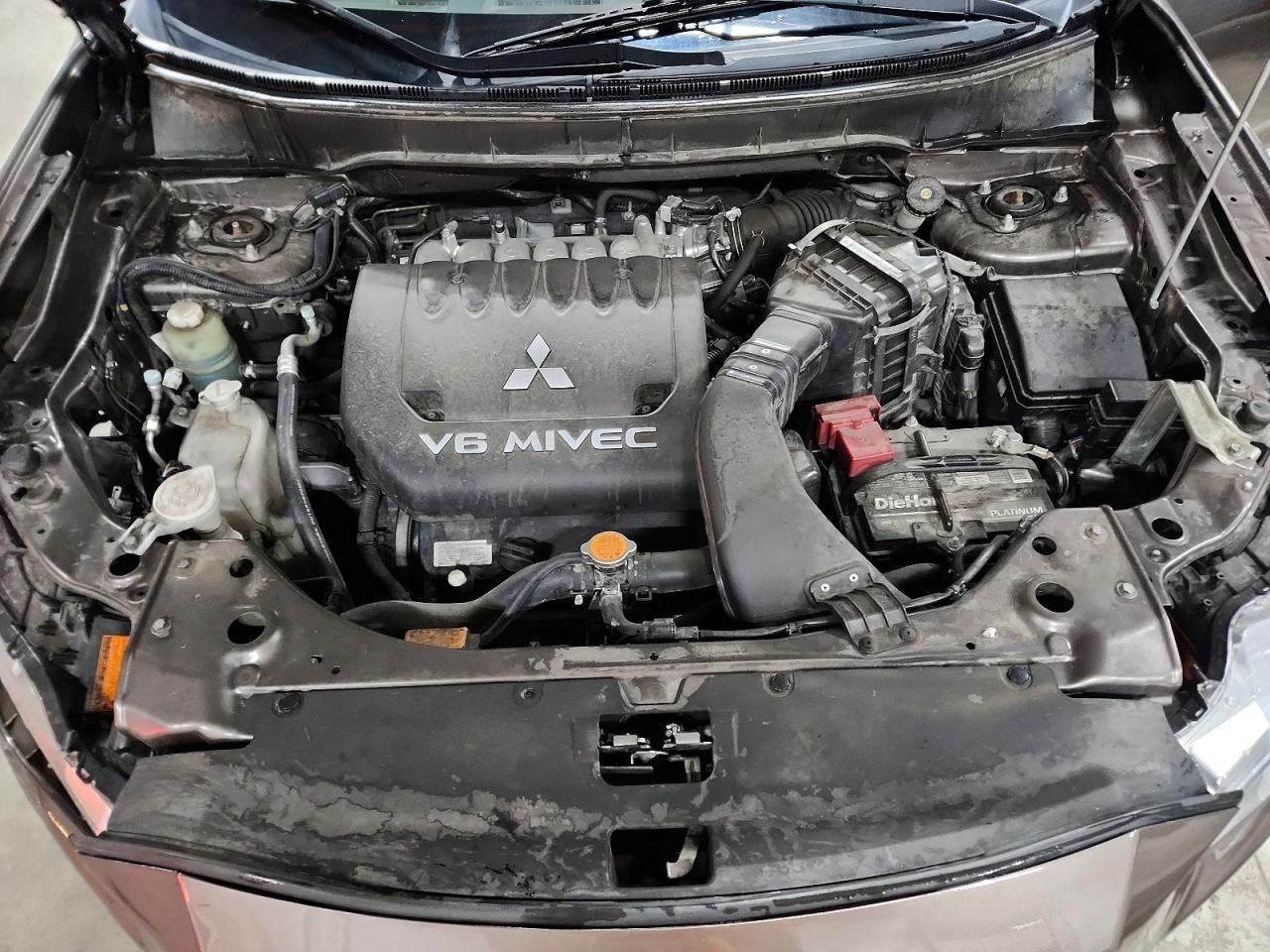 2012 MITSUBISHI outlander