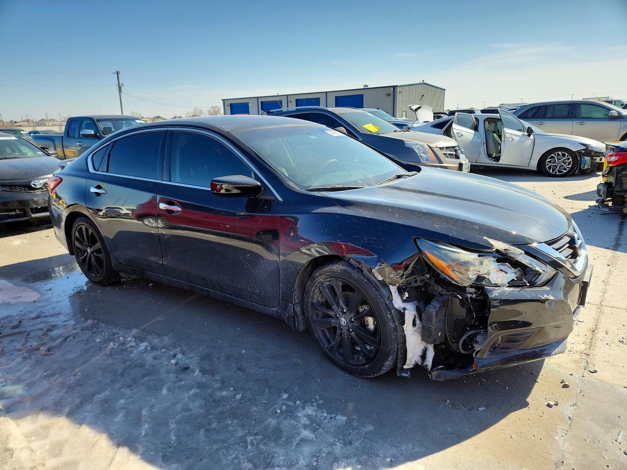 2017 NISSAN ALTIMA