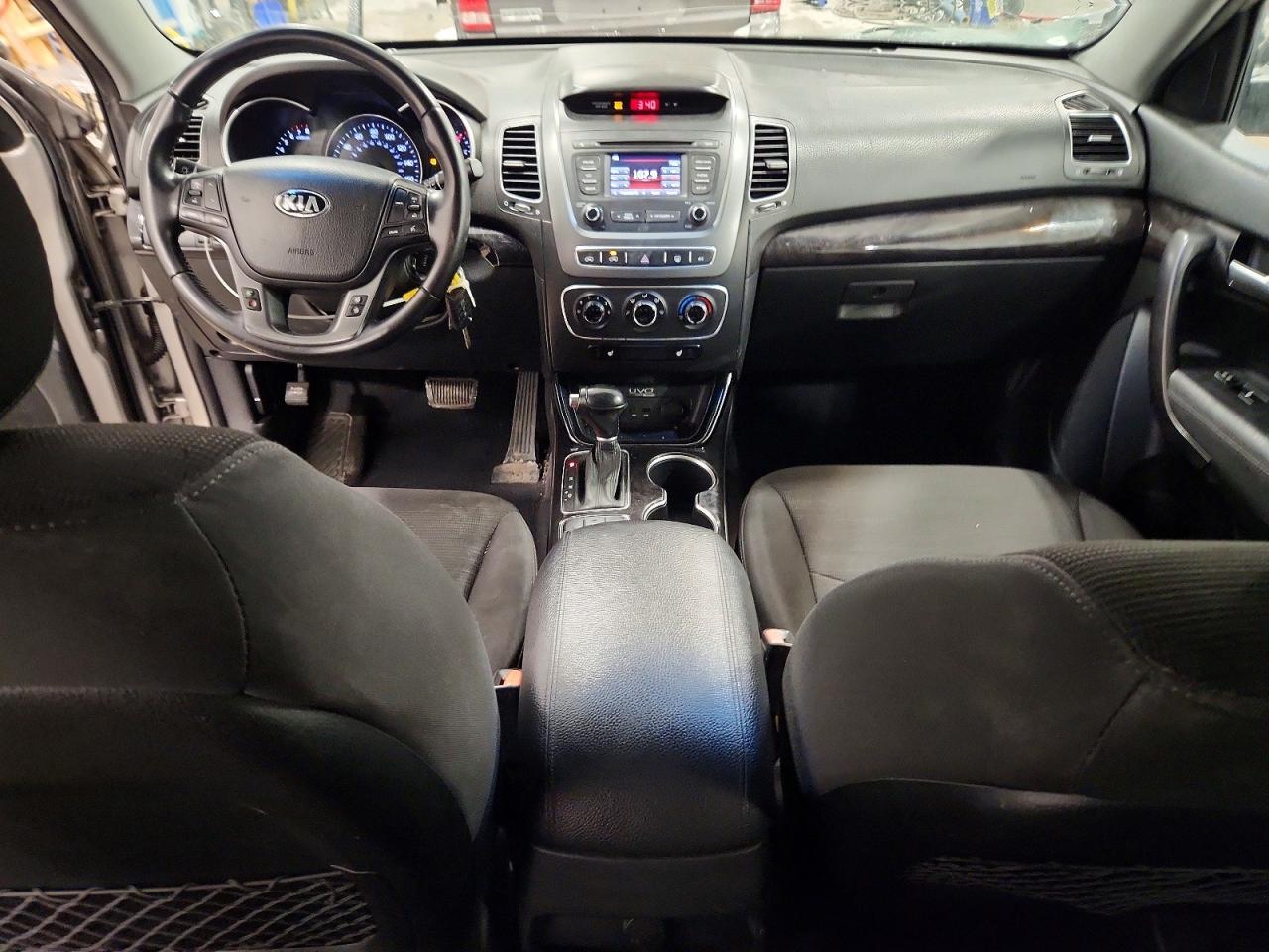 2014 KIA SORENTO