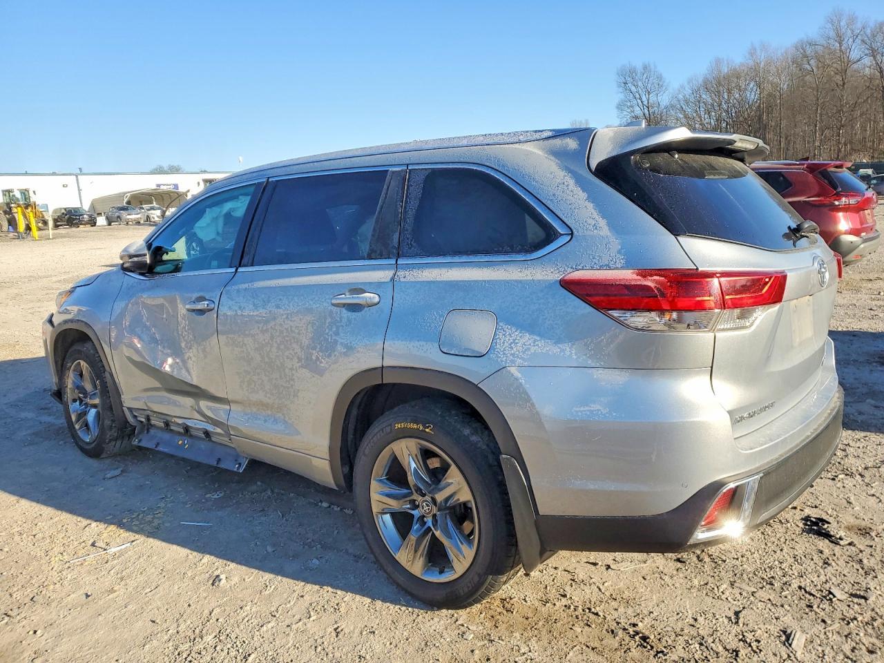 2019 TOYOTA HIGHLANDER